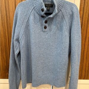 Banana Republic Light Blue Crewneck Sweater